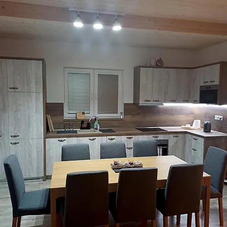 Studienka 1 Nyaraló *