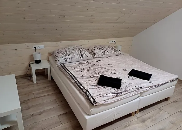 Nyaraló Studienka 1