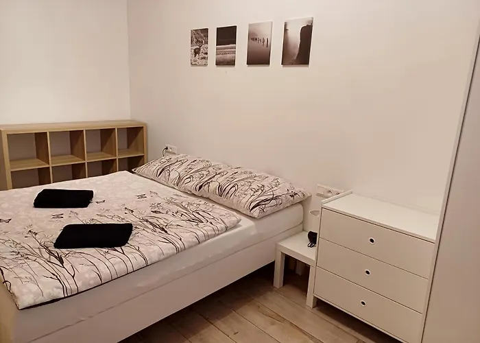 Nyaraló Studienka 1 *